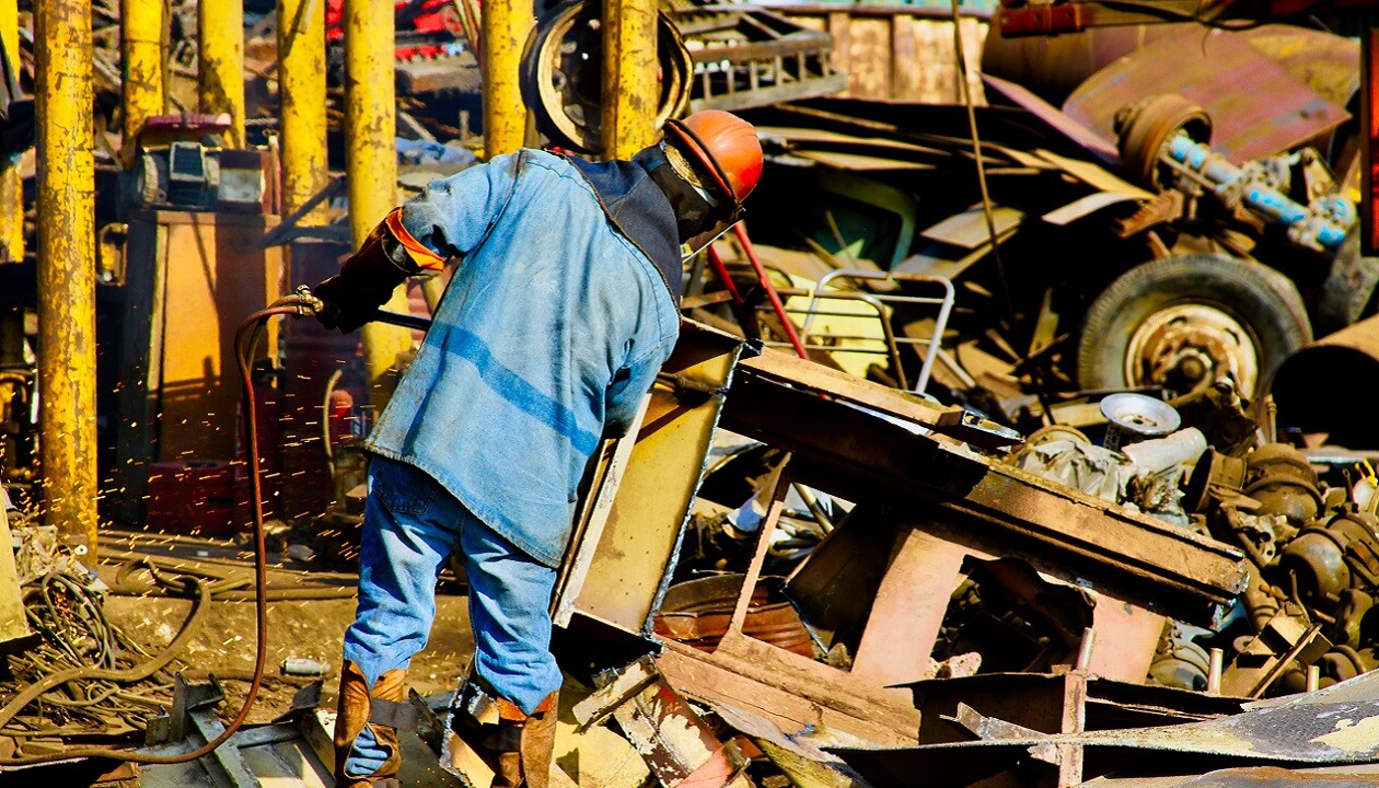 Industries Dismantaling